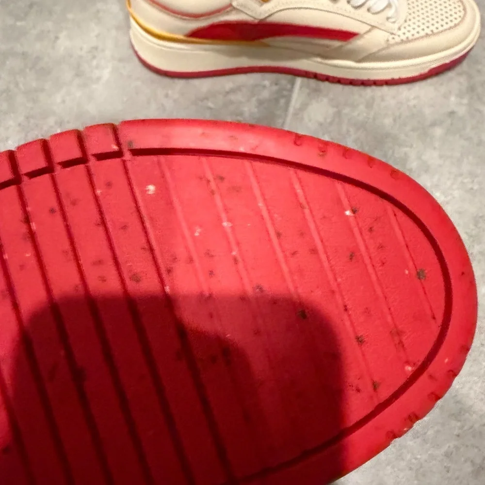 Oncept Preston Sneaker in Retro Red Size 8 - Picture 4 of 8